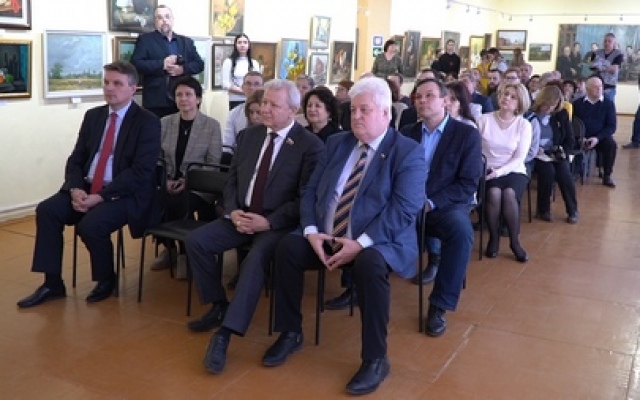 Участие в торжественном открытии художественной выставки под названием «Подари мне вдохновенье!»